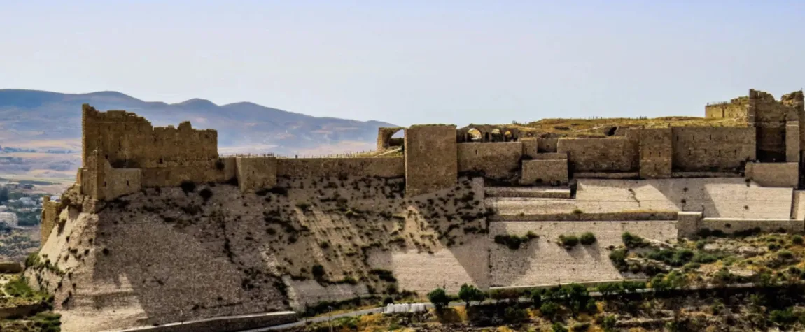 Kerak Castle - Top 10 Jordan famous sightsv