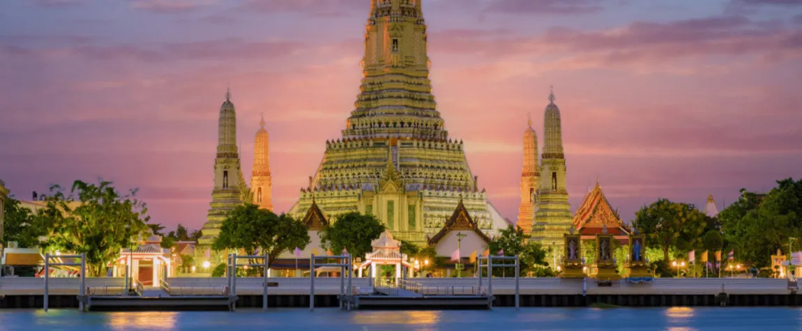 Wat Arun (Temple of Dawn) - places to visit in Bangkok