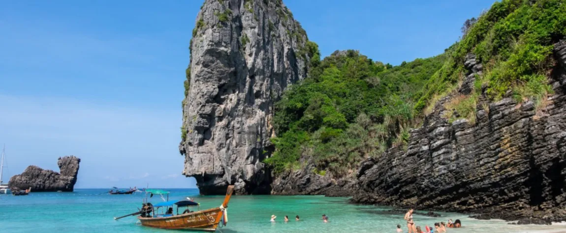 The 10 budget-friendly places in Phuket