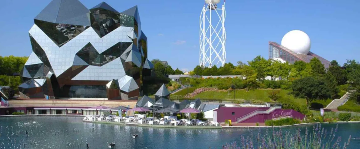Top 5 theme parks in France
