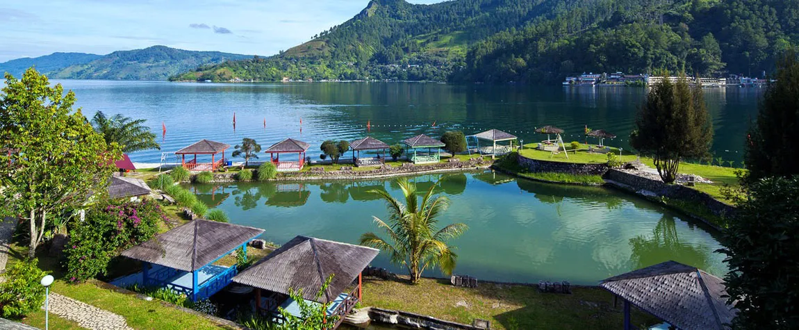 10 Beautiful places to visit in Indonesia.