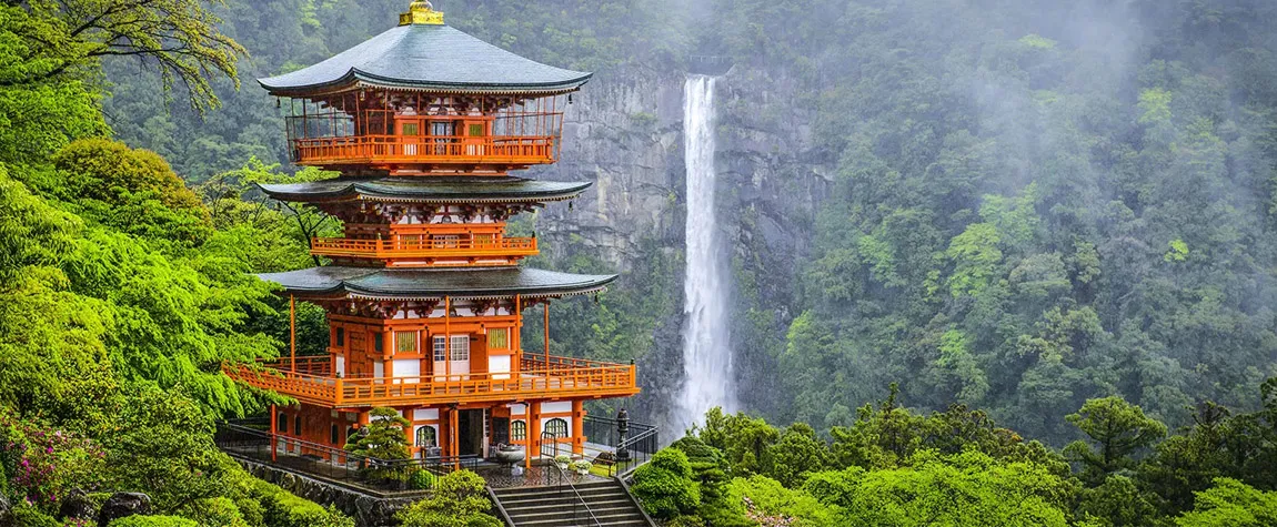Ten Most Notable Japanese Temples and Churches