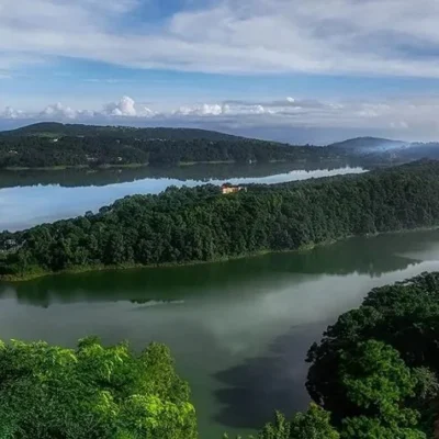 Top 10 Places That You Must Visit in Meghalaya