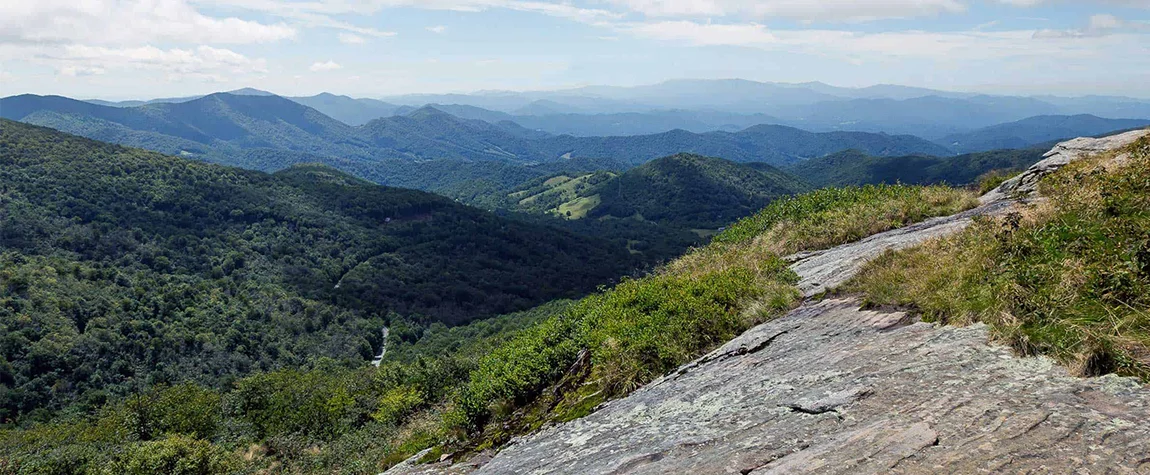 Hiking the Appalachian Trail - outdoor adventures