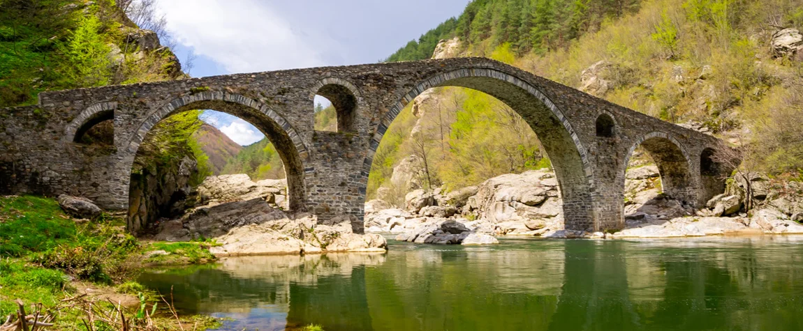 Devil's Bridge (Ardahan) - spectacular bridges
