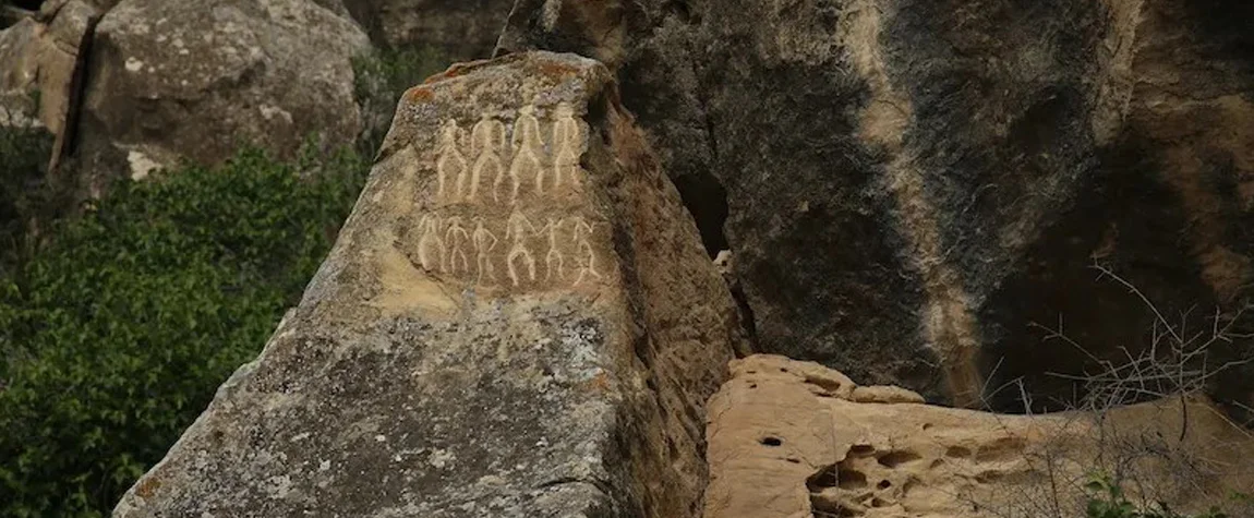 Petroglyph Exploration (Anytime)
