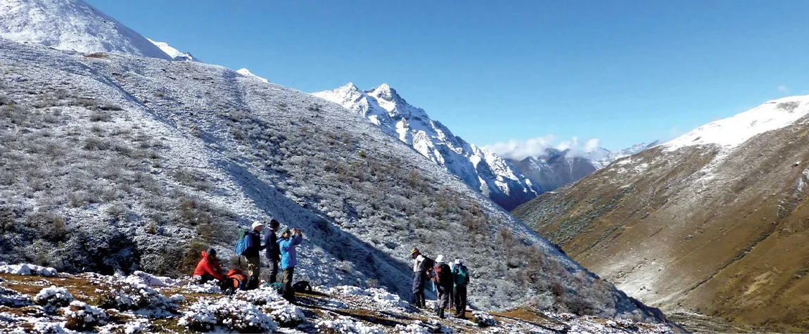 Trekking the Snowman Trek