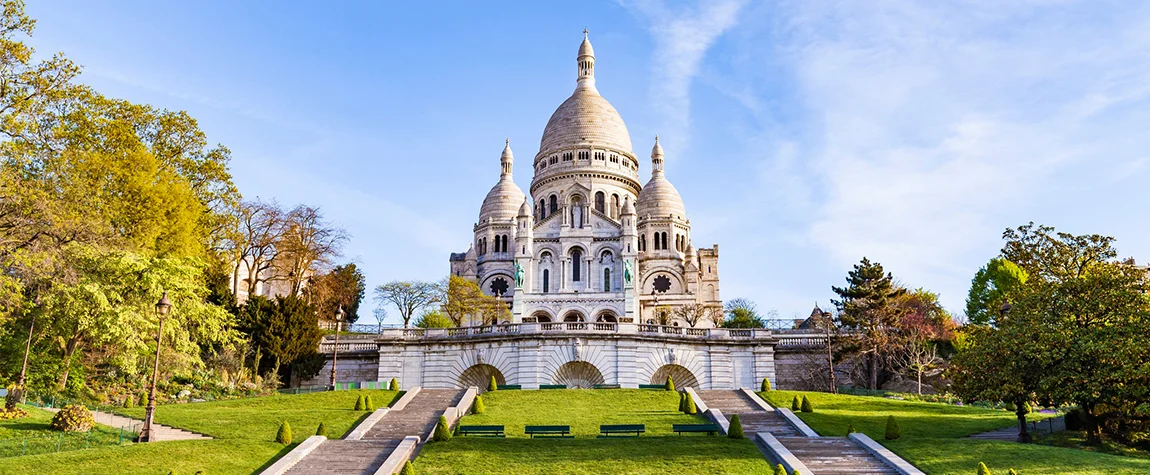 Montmartre and Sacré-Cœur - places to visit in Paris