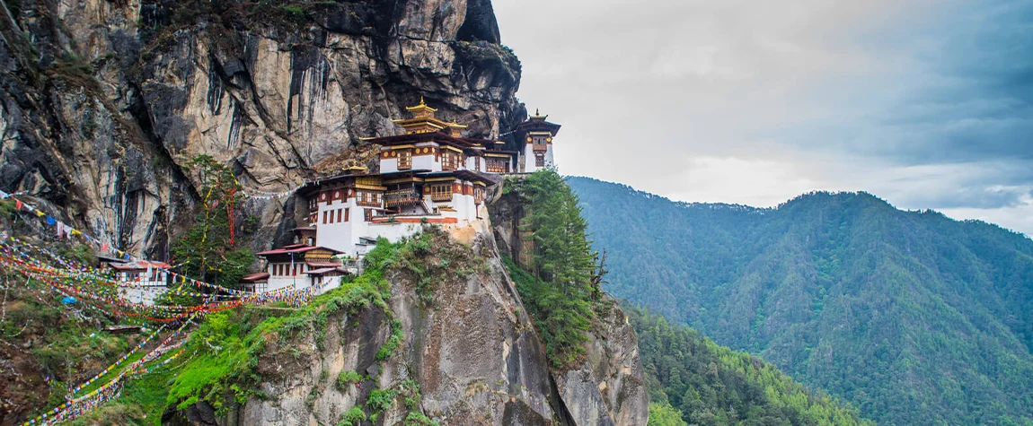 Rock Climbing in The Nose - places to visit in Bhutan