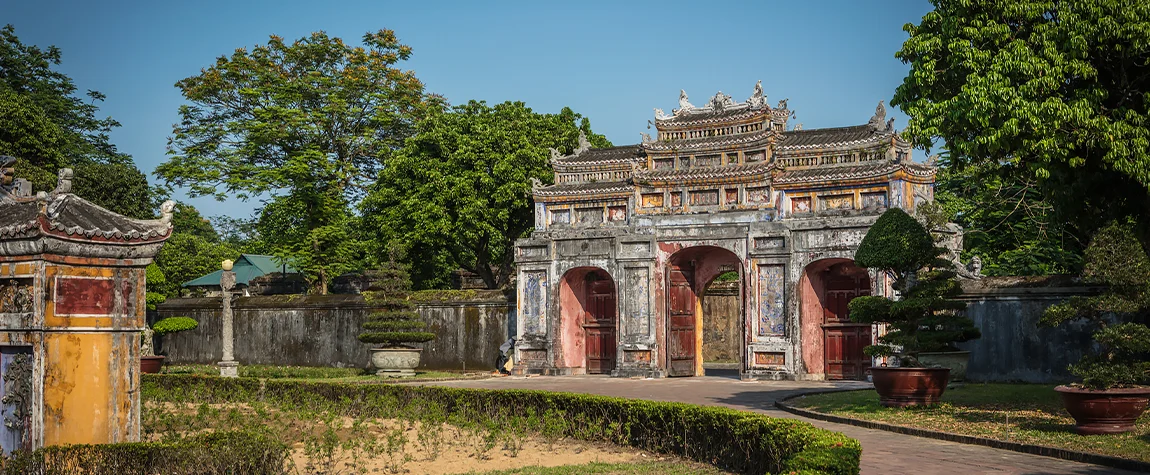 Hue - cities to visit in Vietnam