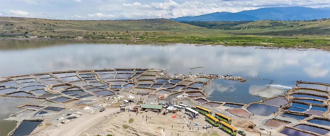 Visit the Salt Pans of Lake Katwe