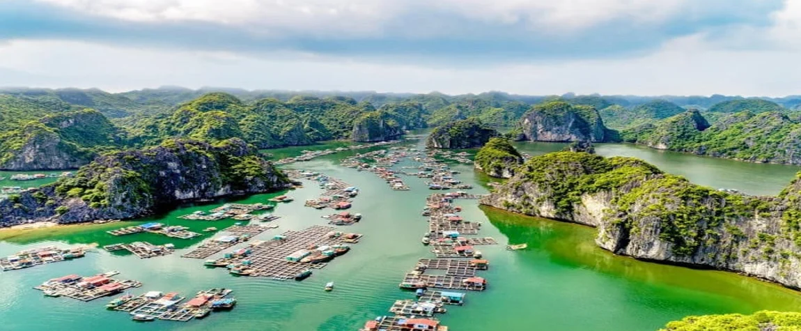 Attractions in Halong Bay Vietnam