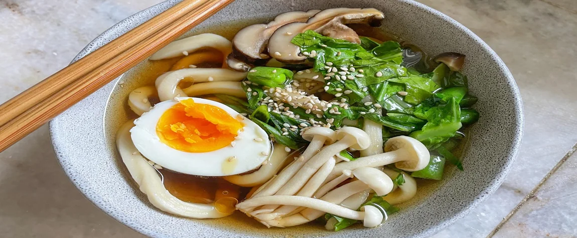 Udon - popular Japanese foods