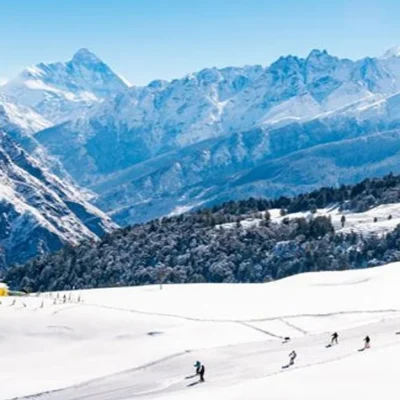 7 best destinations to experience snowfall in India this November