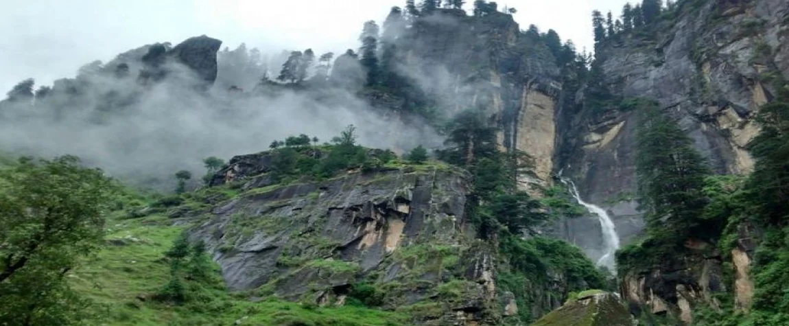 Jogini Falls - sightseeing places in Manali