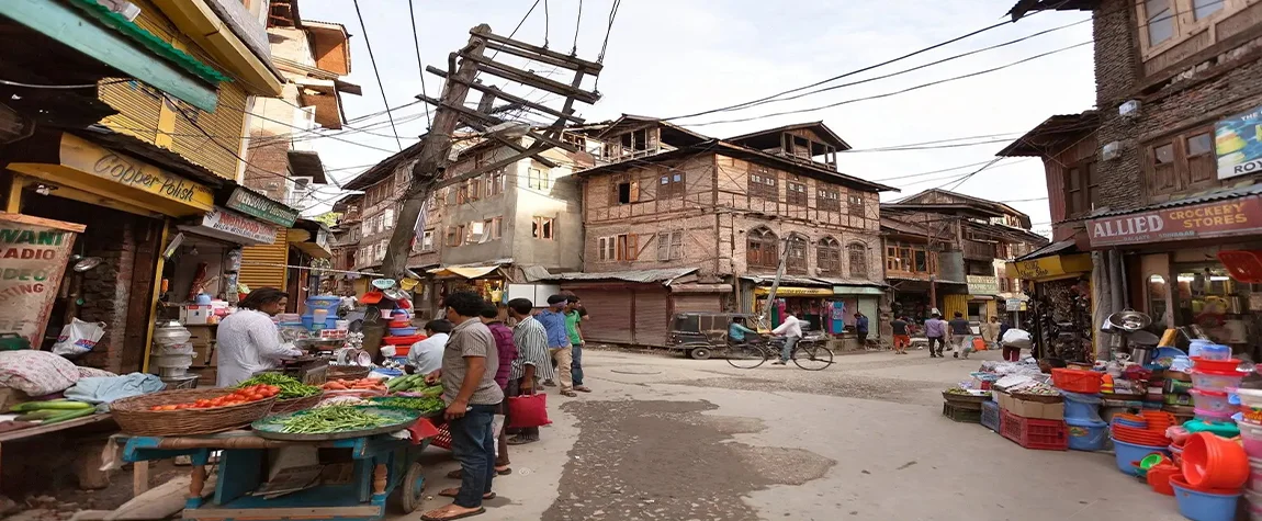 Hazratbal Market