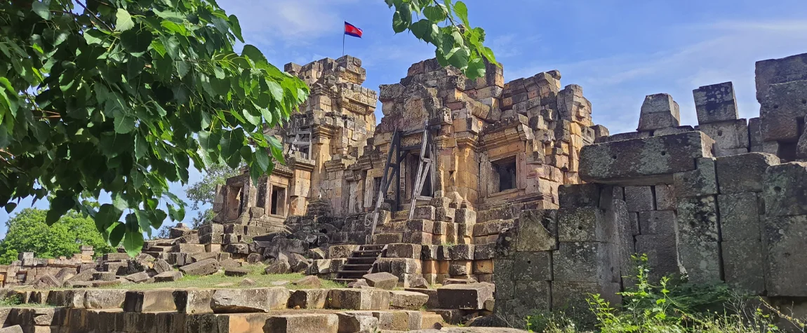 Wat Ek Phnom