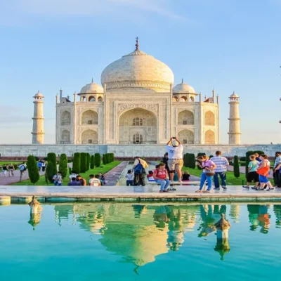 8 Best attractions and Unique experiences at Taj Mahal palace