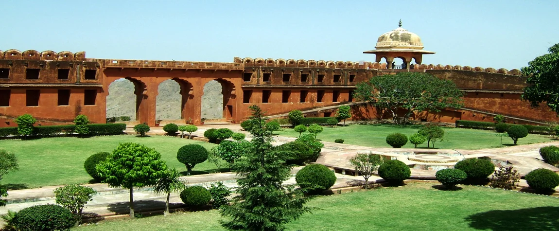 Jaigarh Fort (Jaipur)