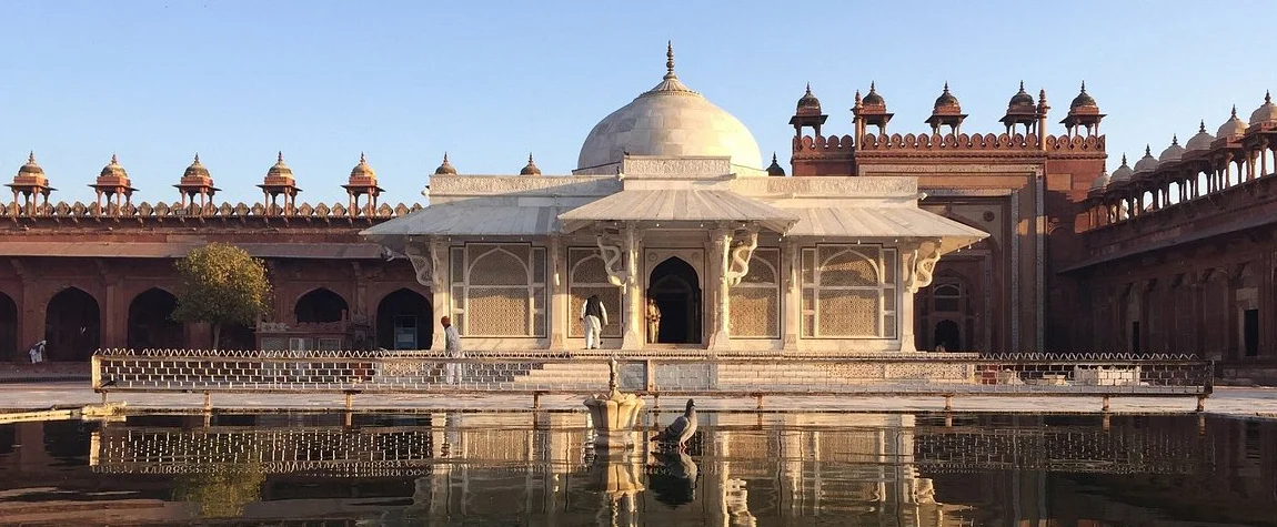 9. A Visit to Tombs of Sufi Personalities