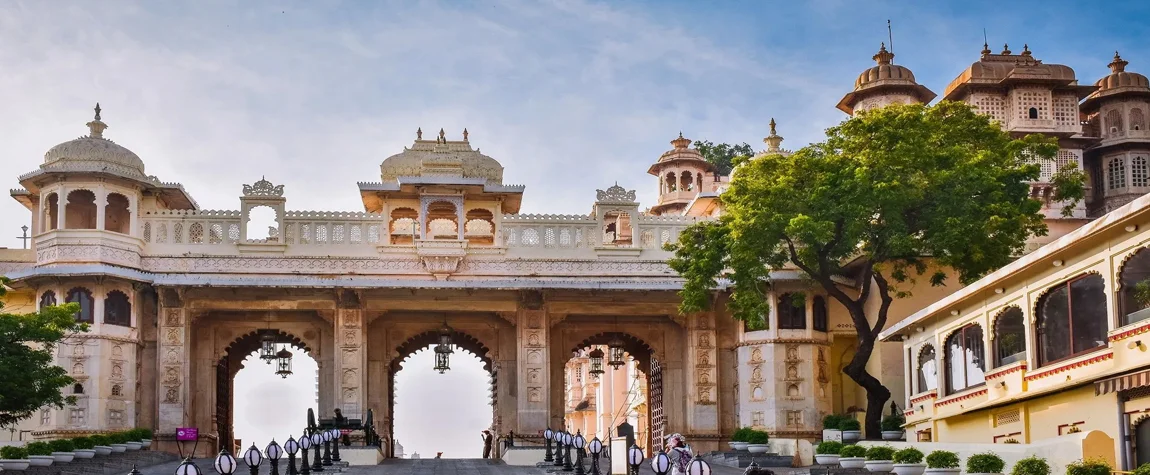 Top 8 best sightseeing places in city palace Udaipur