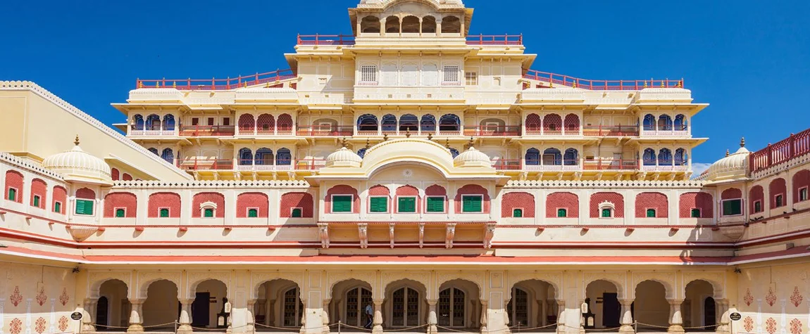 1. City Palace - Places to Visit in Udaipur