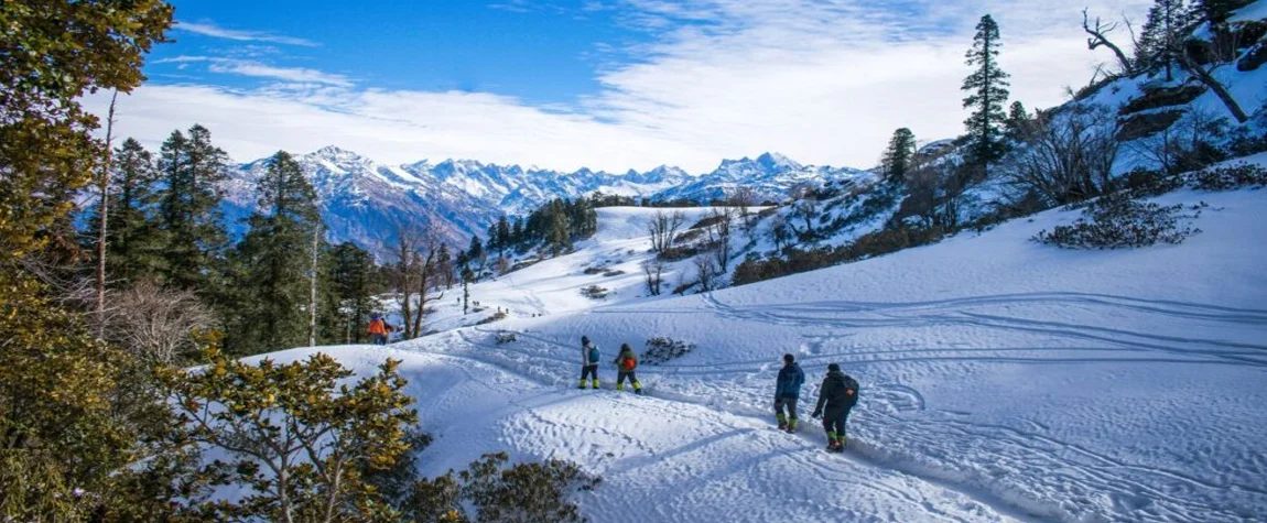 1. Manali - Snow Adventure Awaits - Places to Visit in Himachal Pradesh