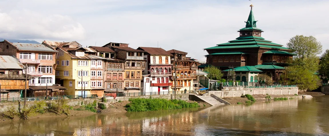 1. Srinagar - Places to Visit in Kashmir