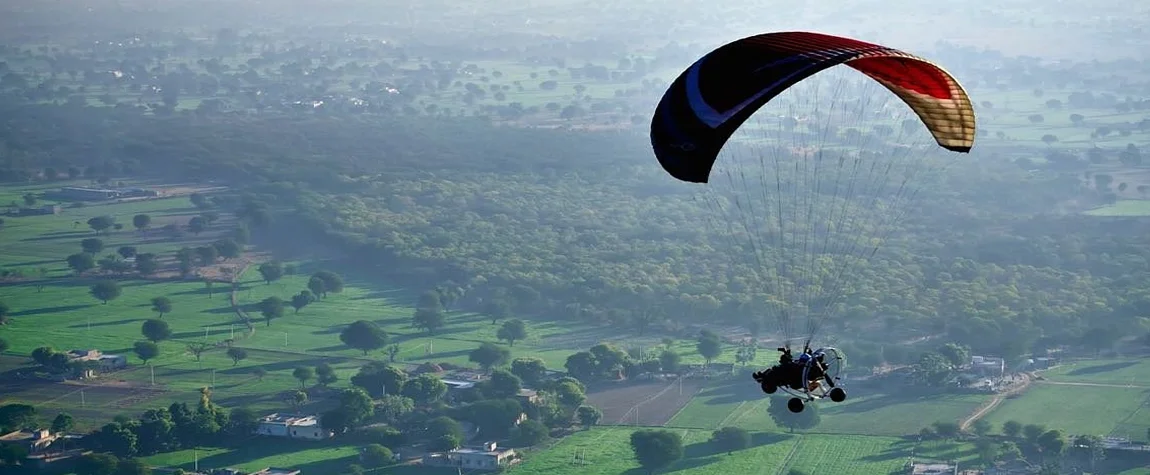 Paragliding in Jaipur