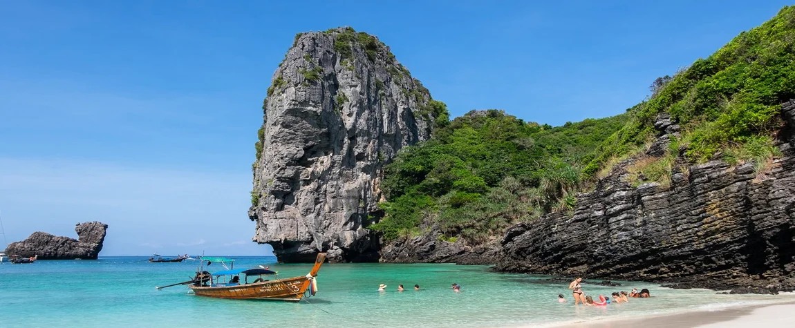 Phuket – Thailand’s Famous Beach Paradise