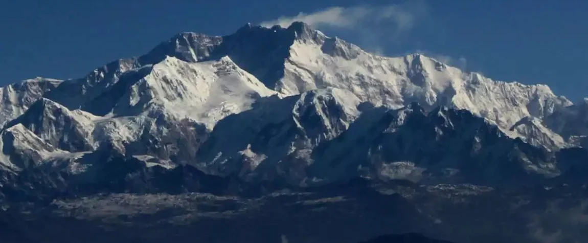 Take a Trek to the Sandakphu Peak