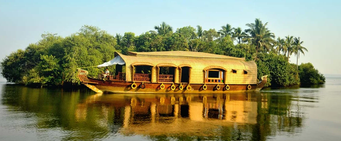 8. Alleppey: Backwater Bliss in God’s Own Country - Destinations in India