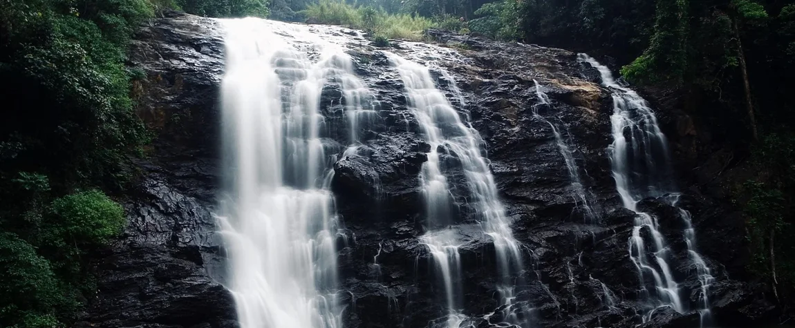 Chelavara Falls – The Unexplored Beauty of Coorg