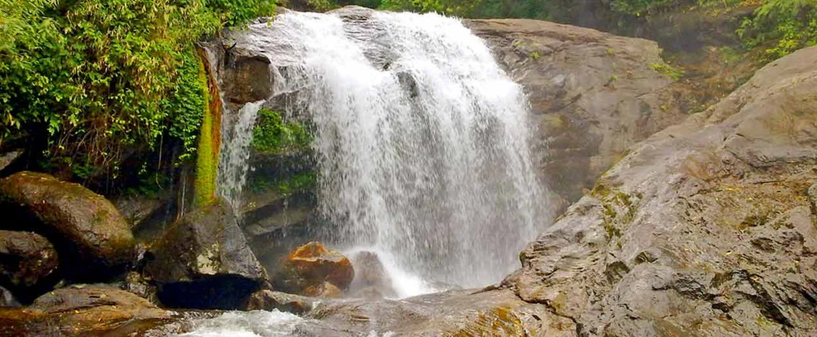 Lakkom Waterfalls