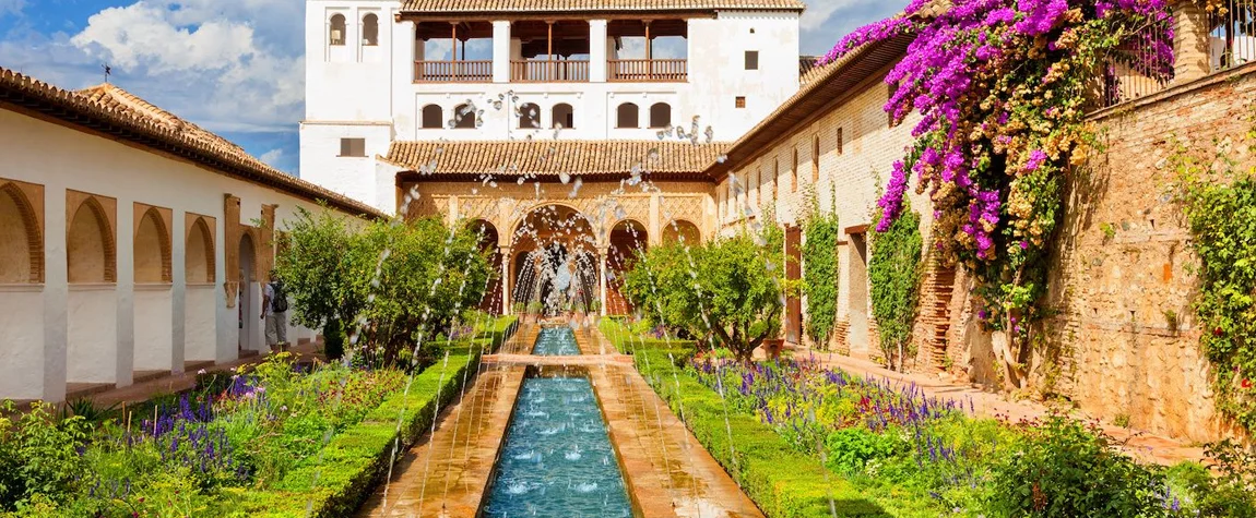 The 10 Best Things to Do in Granada, Spain